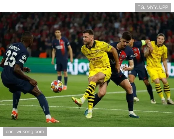 半场战报：巴黎圣日耳曼1-0领先勒阿弗尔，埃梅里远射破门